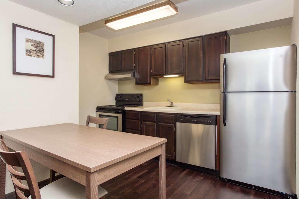Hotel Waterwalk Extended By Wyndham Atlanta Perimeter 3*